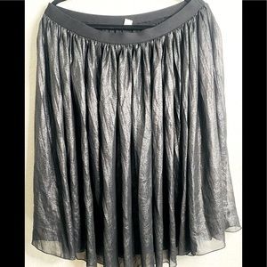 Old Navy accordion skirt. Size large